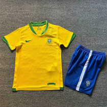 Kids kit 2006 Brazil home (Retro Jersey) Thailand Quality