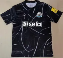 24-25 Newcastle United (Training clothes) Fans Version Thailand Quality