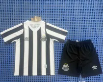 Kids kit 24-25 Santos FC Away Thailand Quality
