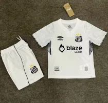 Kids kit 24-25 Santos FC home Thailand Quality