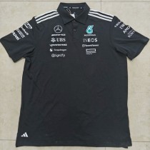 2025 Black Mercedes Benz has a collar F1一级方程式赛车服