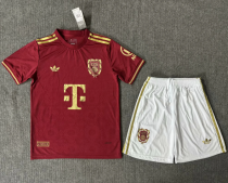 24-25 Bayern München (125th anniversary) Set.Jersey & Short High Quality