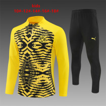 Young 24-25 Borussia Dortmund (yellow) Sweater tracksuit set