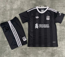 Kids kit 25-26 Liverpool (Goalkeeper) Thailand Quality