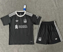 25-26 Liverpool (Goalkeeper) Set.Jersey & Short High Quality
