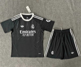 25-26 Real Madrid (Goalkeeper) Set.Jersey & Short High Quality