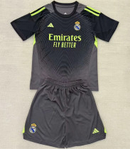 Kids kit 25-26 Real Madrid (Goalkeeper) Thailand Quality