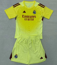 Kids kit 25-26 Real Madrid (Goalkeeper) Thailand Quality