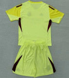 25-26 Real Madrid (Goalkeeper) Set.Jersey & Short High Quality