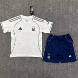Kids kit 25-26 Nottingham Forest Away Thailand Quality