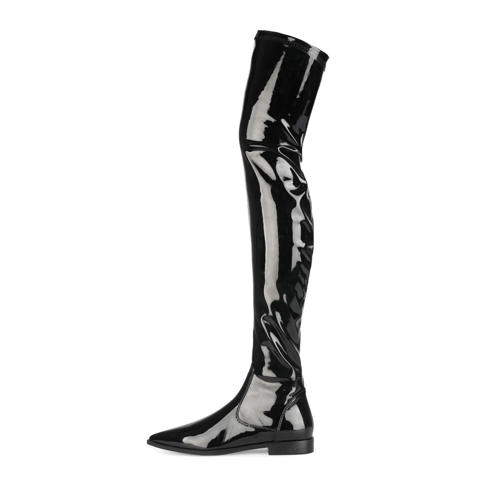 black flat stretch boots