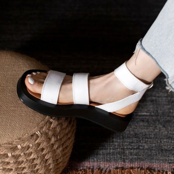 Arden Furtado 2021 Summer Fashion Women's Shoes White Buckle  Sexy Elegant Flats Genuine Leather  Sandals