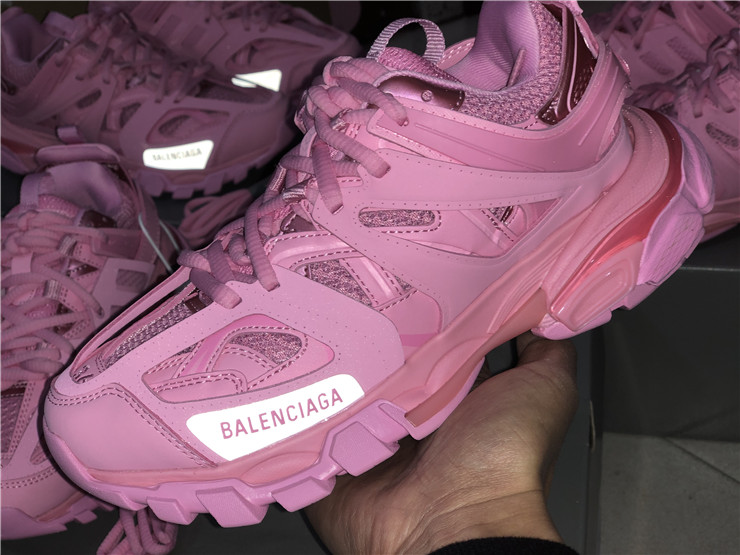 Chia sẻ hơn 60 về balenciaga track 30 pink hay nhất cdgdbentreeduvn #39 Chia sẻ hơn 60 về balenciaga track 30 pink hay nhất cdgdbentreeduvn