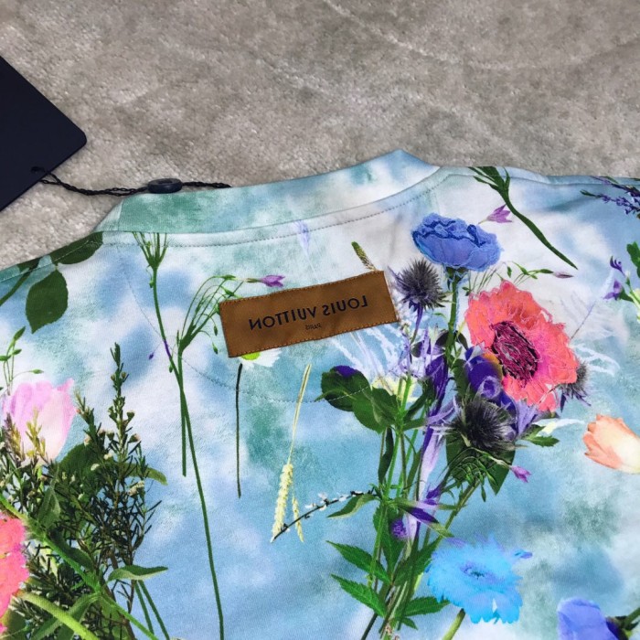 LOUIS V 2020SS PRINTED AND EMBROIDERED FLOWER T-SHIRT
