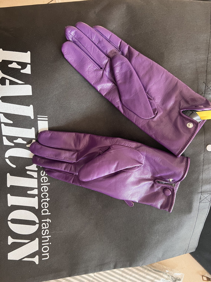 Prada 22fw leather gloves with pocket