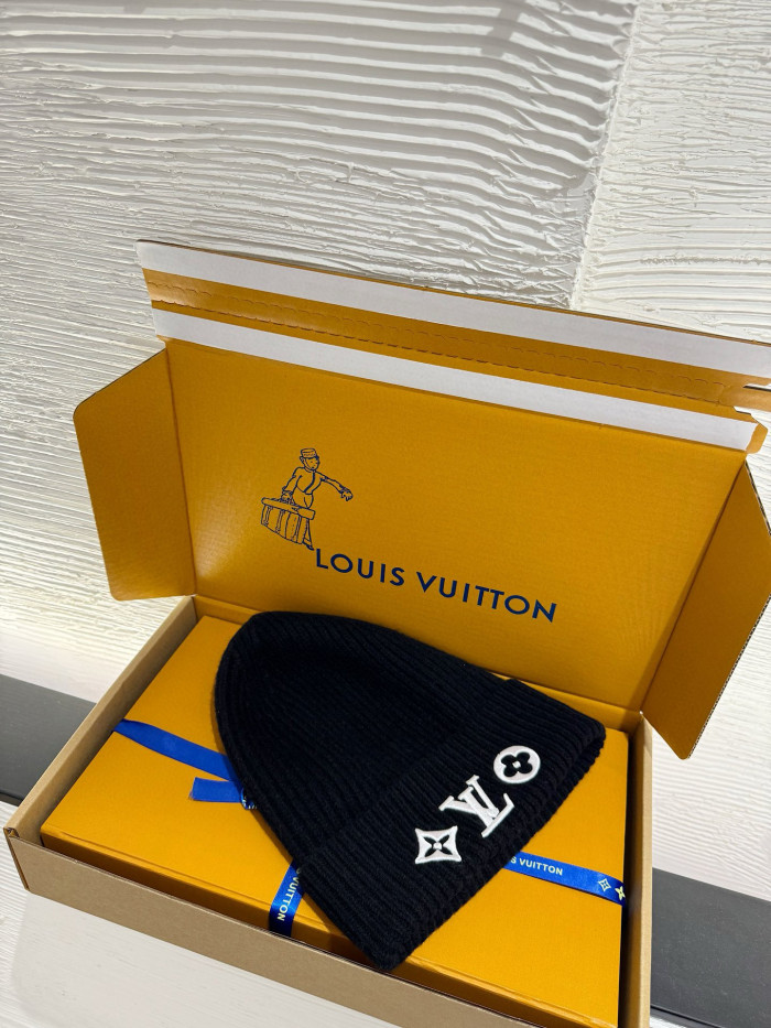 LV Dual Beanie monogram embroidered knitted beanies hat