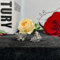 クロムハーツブローチ CHROME HEARTS 2024新作 ブローチ