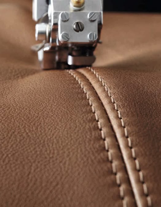 Crafted with precise double stitching (industrial-sewn for durability) & smooth full-grain leather. Warm caramel hue ages to a rich patina. Spacious, sleek—ideal for daily use. A timeless, long-lasting staple.