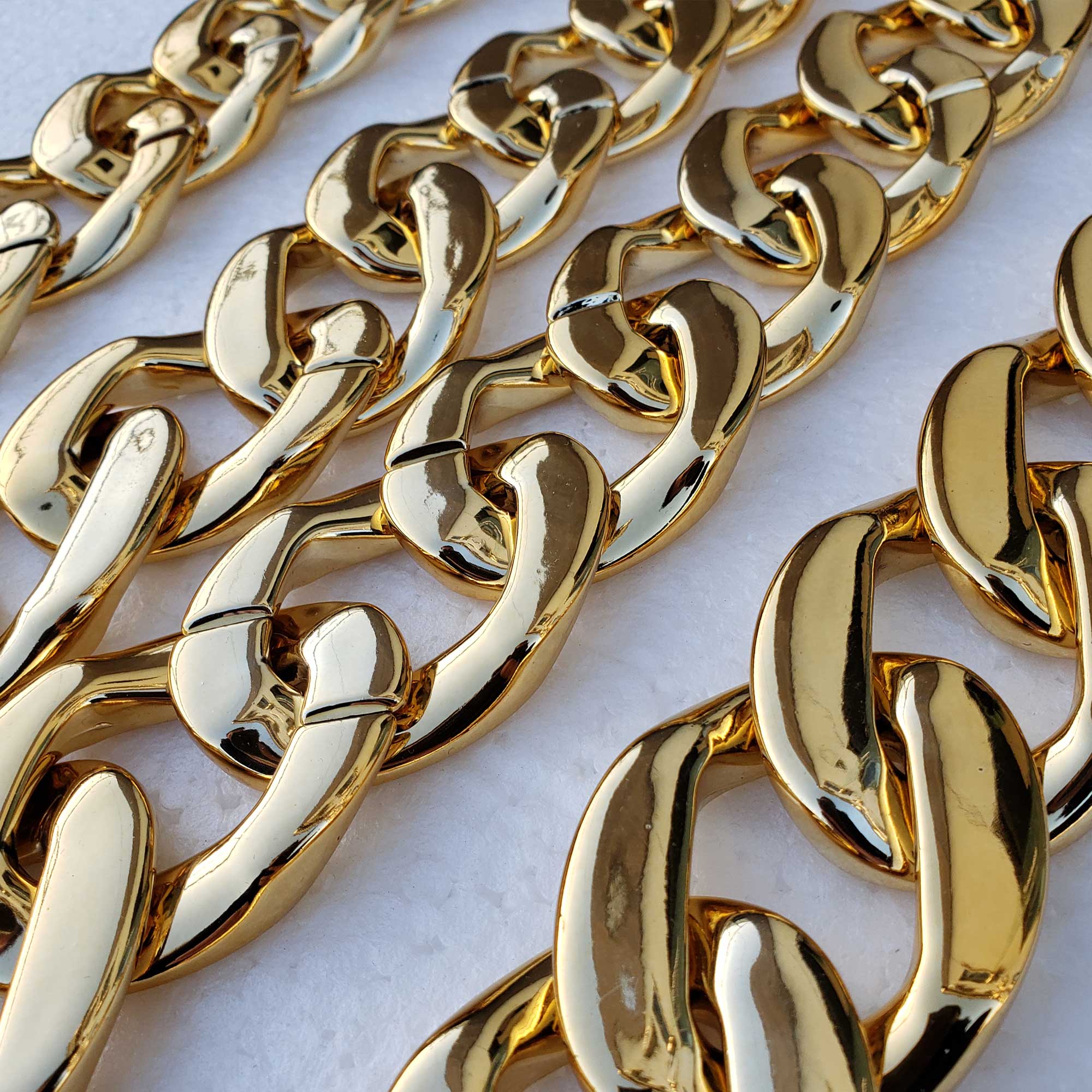 Gold Chunky Chain Necklace，Faux Acrylic Plastic Hip Hop Necklace for Men  Women，90s Punk Style Necklace Costume Jewelry (50) | Amazon.com