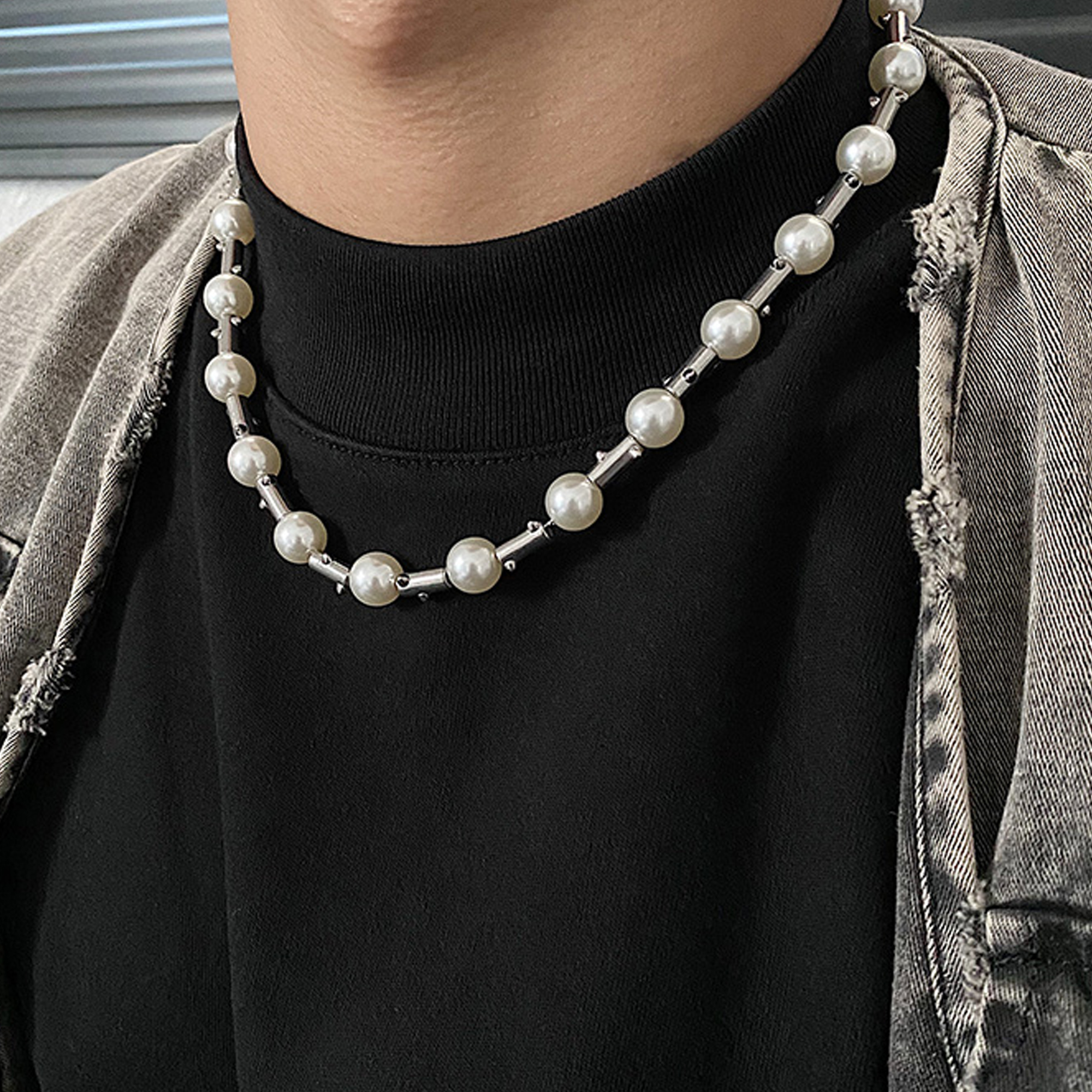 Mens Pearl Necklace, Real Pearl Choker, Crystal Beaded Y2k Necklace Men,  Surfer Necklace,boyfriend Gift Ideas, Mens Black and White Necklace - Etsy  | Men necklace, Mens pearl necklace, Surfer necklace