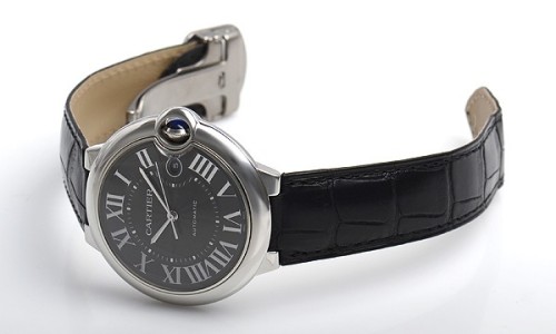 カルティエスーパーコピー バロンブルー 42mm ETA2671自動巻きムーブメント 28800振動/時 WSBB0003