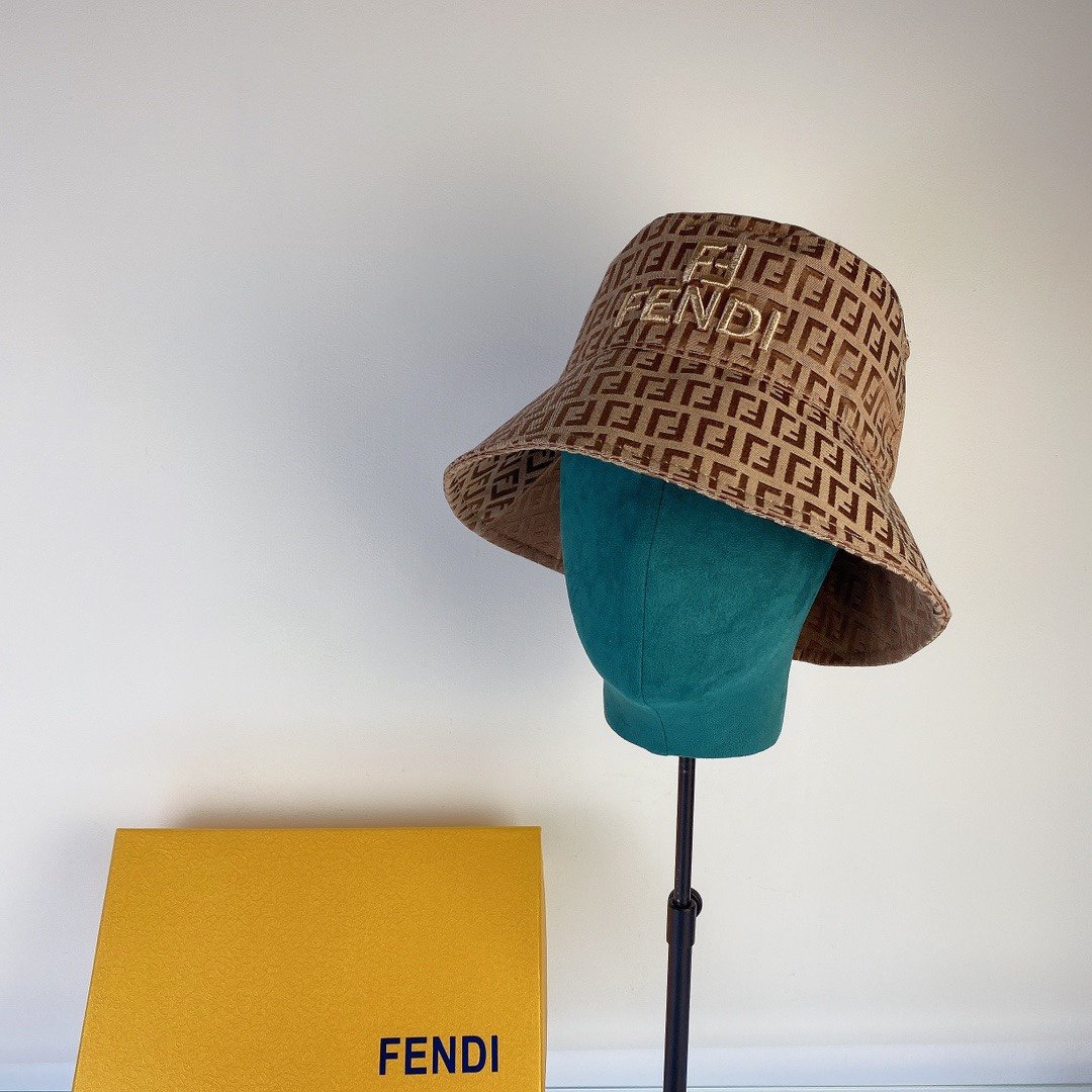 フェンディ 中古 ファー フェンディ 靴 サイズ 6