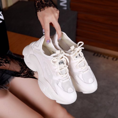 バレンシアガ 靴コピー 定番人気新品 Balenciaga レディース スニーカー