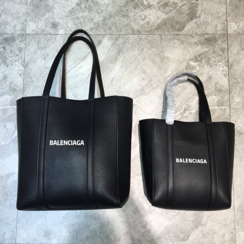 21cm/ 28cm/ Balenciagaバレンシアガバッグスーパーコピー204680/204780