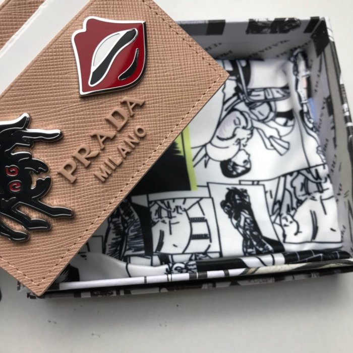 2色/ 10cm/ Pradaプラダ財布スーパーコピー1MC025