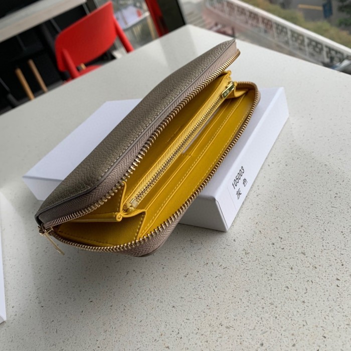 4色/ 19cm/ Celineセリーヌ財布スーパーコピー