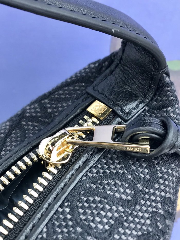 3色/ 21cm/ Loeweロエベバッグスーパーコピー10232