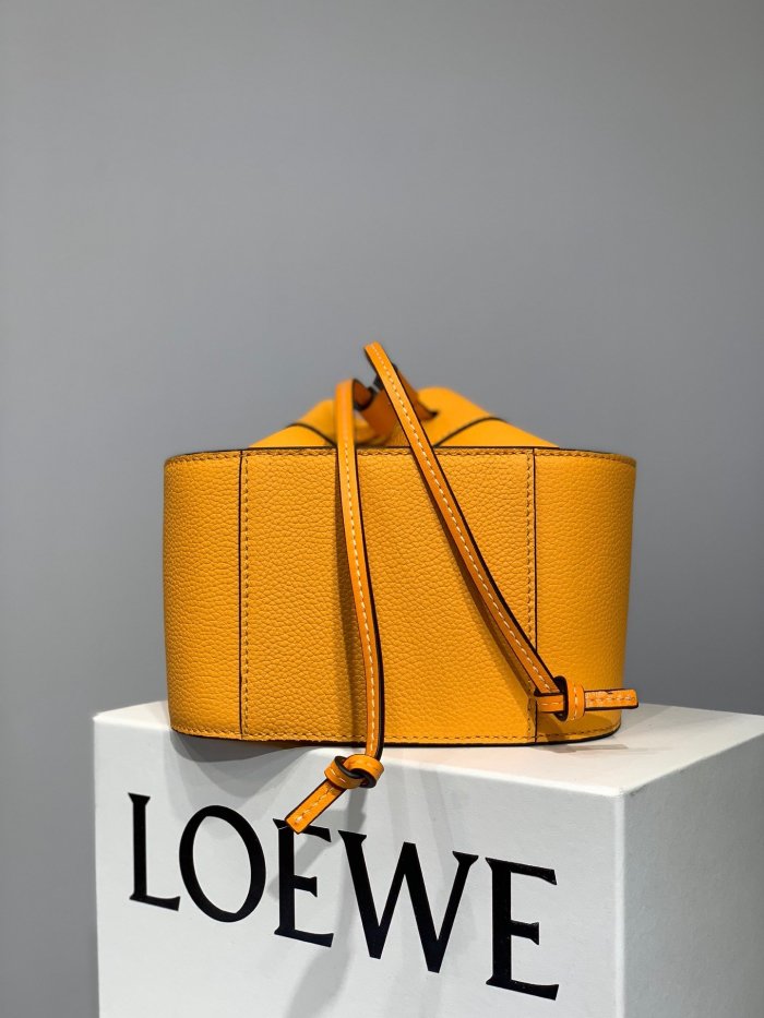 3色/ 19cm/ Loeweロエベバッグスーパーコピー