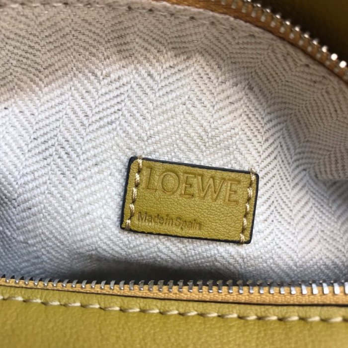 8色/ 18cm/ Loeweロエベバッグスーパーコピー10173