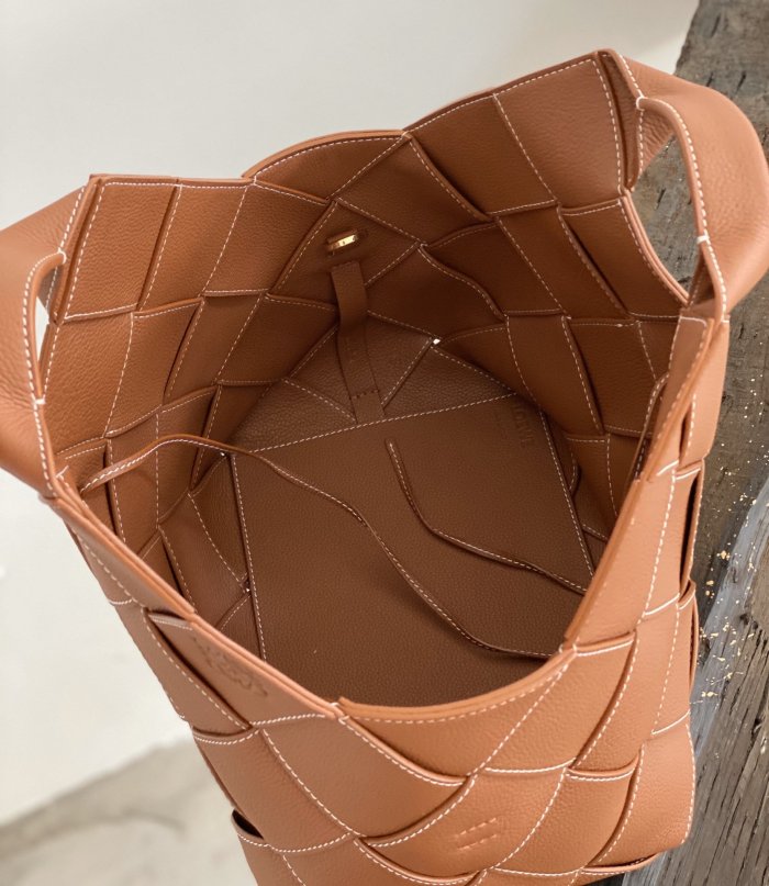 2色/ 38cm/ Loeweロエベバッグスーパーコピー