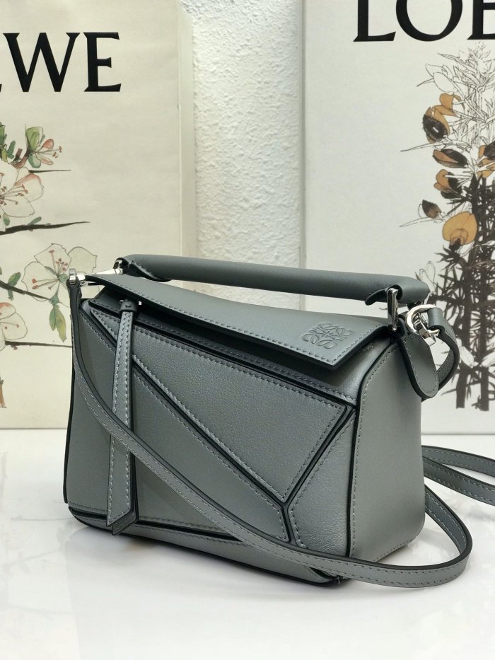 11色/ 18cm/ Loeweロエベバッグスーパーコピー10173