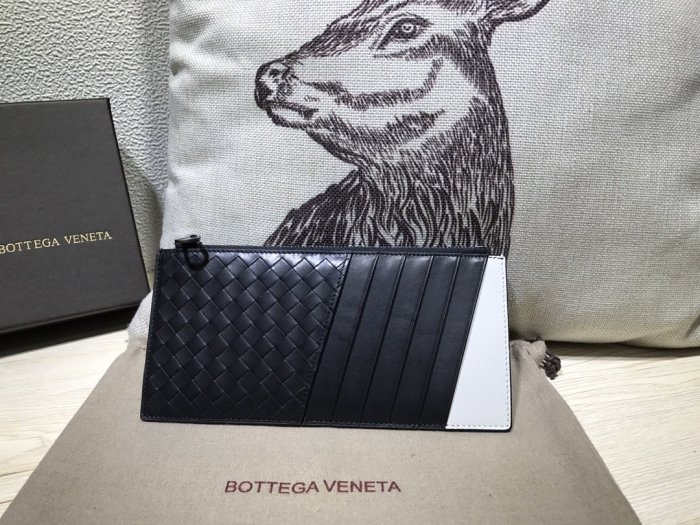 2色/ 19cm/ BottegaVenetaボッテガヴェネタ財布スーパーコピー76001