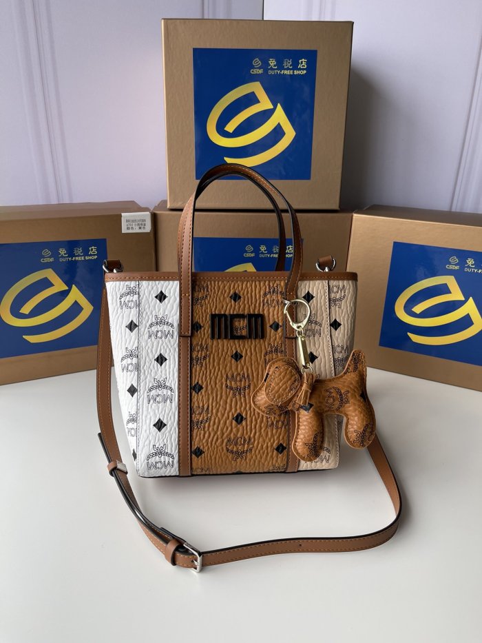 2色/ 19cm/ MCMエムシーエムバッグスーパーコピー6703