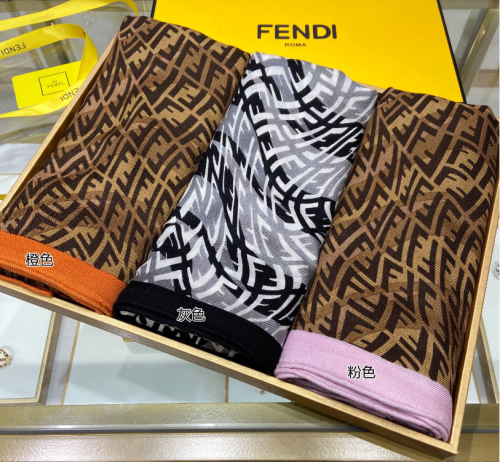 3色/ Fendiフェンディマフラースカーフスーパーコピー