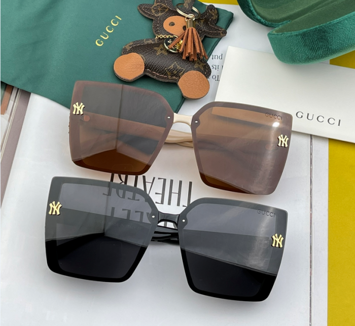 2色/ GucciグッチサングラススーパーコピーG30180