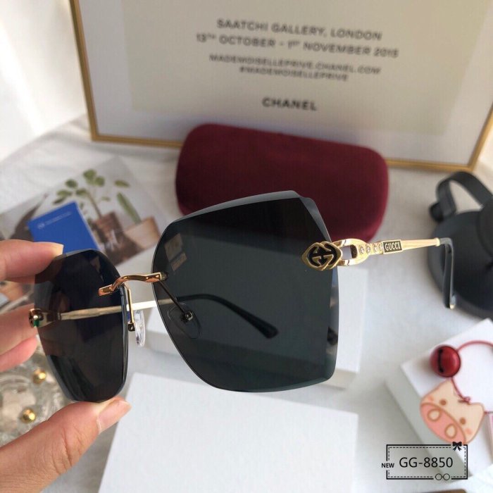 2色/ Gucciグッチサングラススーパーコピー8850