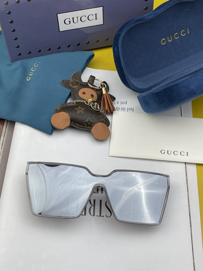 4色/ GucciグッチサングラススーパーコピーG5622