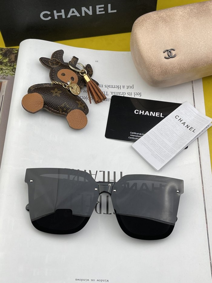 3色/ ChanelシャネルサングラススーパーコピーCH1801