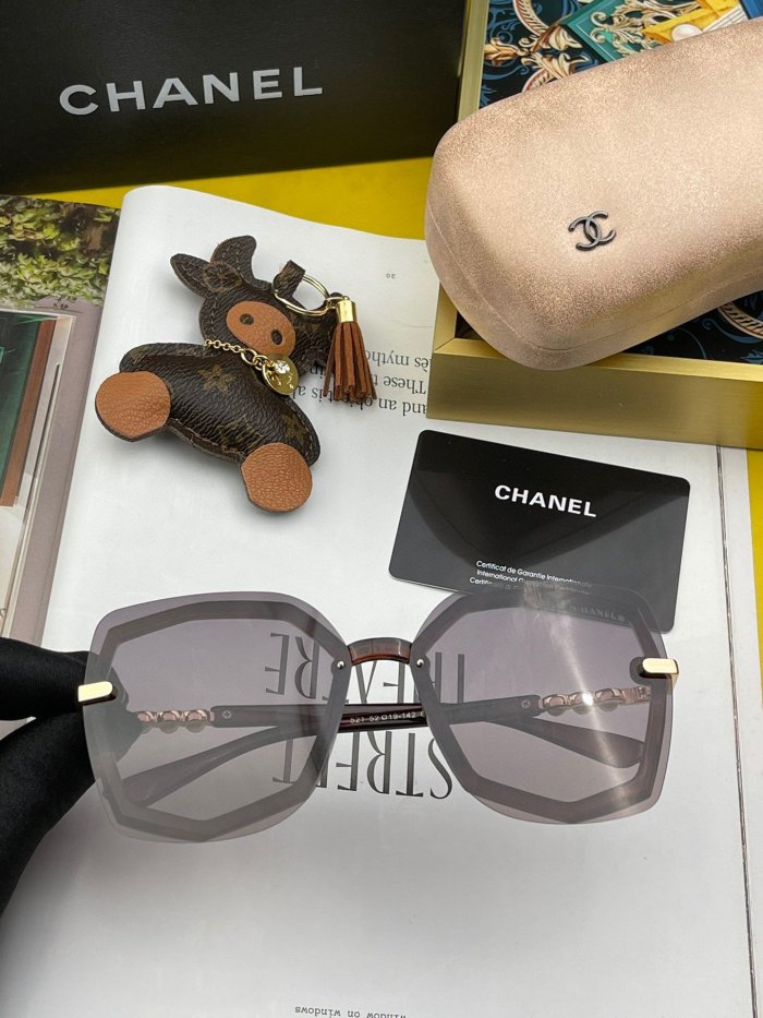 2色/ ChanelシャネルサングラススーパーコピーCH15219