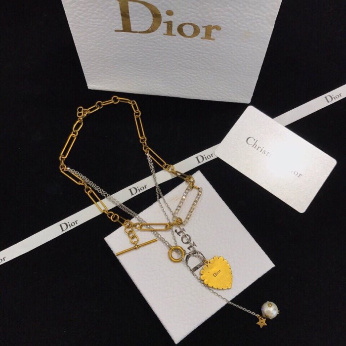 4色/ Diorディオールネックレスペンダントスーパーコピー