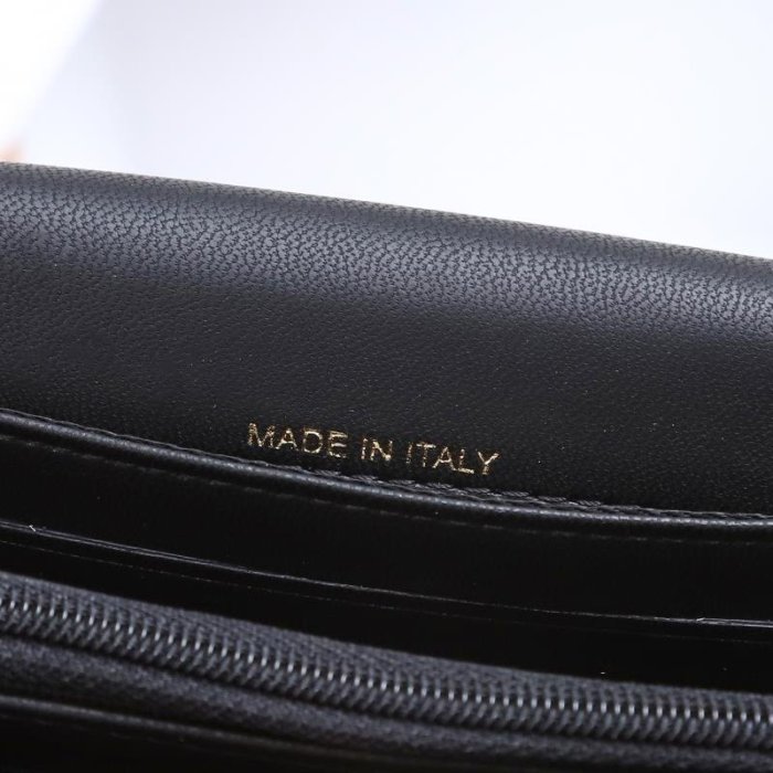 3色/ 15CM/ Chanelシャネル財布スーパーコピーA02108