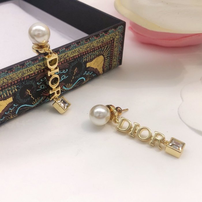 4色/ Diorディオールピアスイヤリングスーパーコピー
