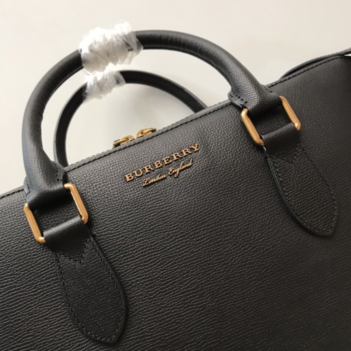 3色/ 37cm/ Burberryバーバリーバッグスーパーコピー