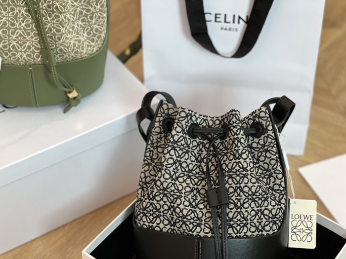 2色/ 25cm/ Loeweロエベバッグスーパーコピー
