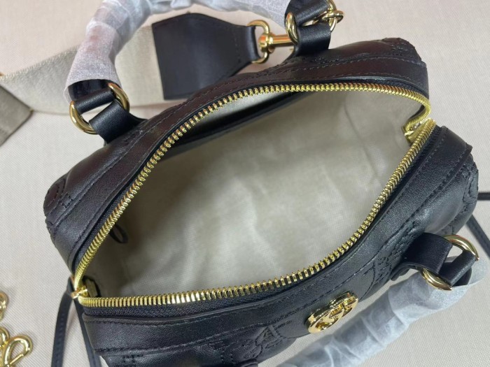2色/ 19cm/ Gucciグッチバッグスーパーコピー702251