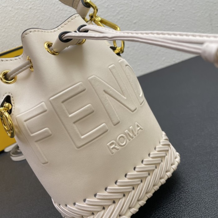 2色/ 18cm/ Fendiフェンディバッグスーパーコピー3004#